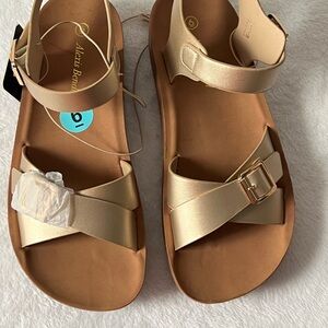 Alexis Bendel Cute Girl’s Gold Sandals with Ankle Strap, Size 6, NWT
